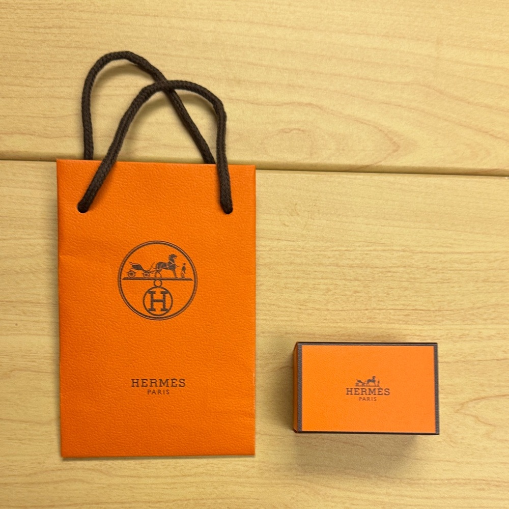 Hermes small box and gift bag